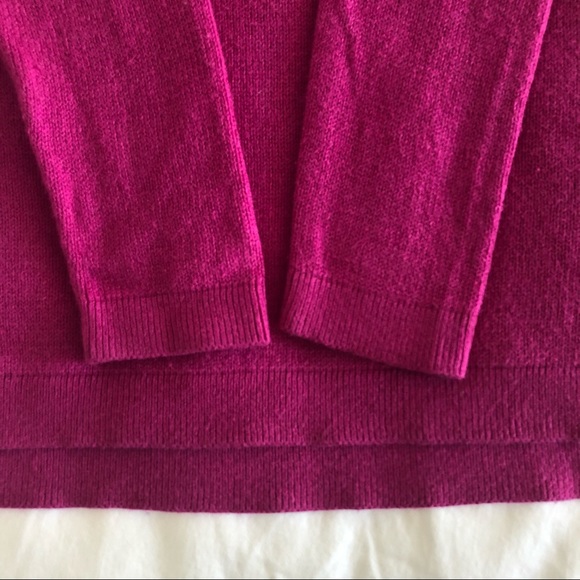 Old Navy Magenta Pink V-neck Sweater - Picture 6 of 8